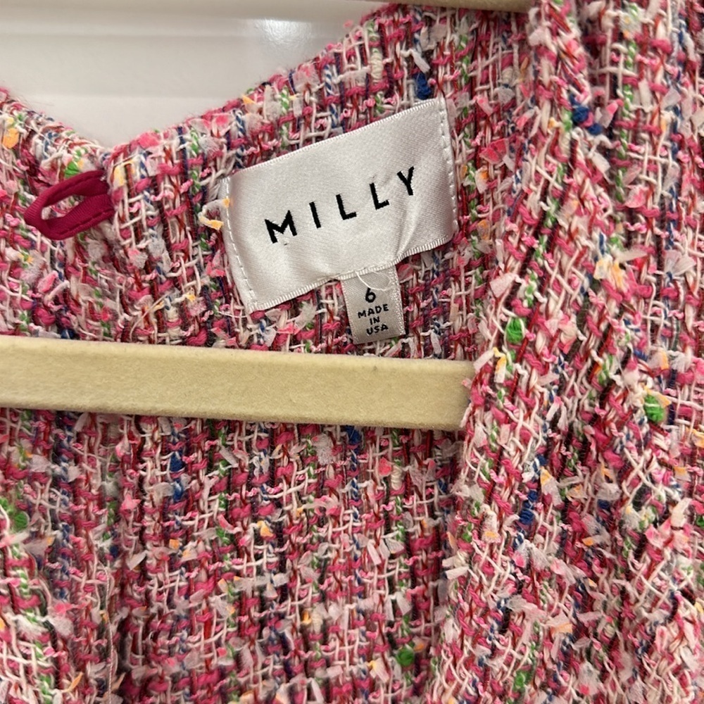 Milly Gabby Tweed Fringe Sleeveless Dress Size 6 Pink
8138 - Picture 3 of 9
